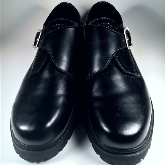 Skechers black leather shoes